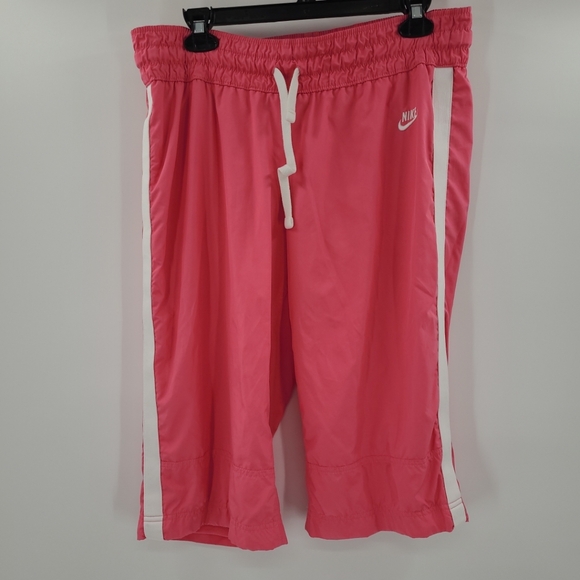Nike Active Womens Barbie Pink Wide Leg Wide Stripe‎ Athletic Capris Large 12-14 - Picture 1 of 11